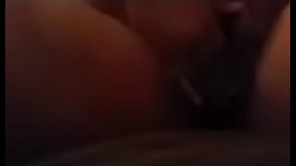 XXX Bbw gf playing with fat juicy pussy clip Clips