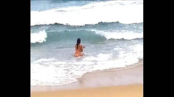XXX klip spying on nude beach klip