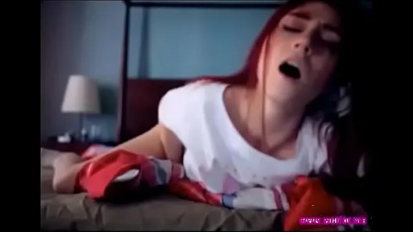 XXX Ruiva tendo orgasmos کلپس کلپس