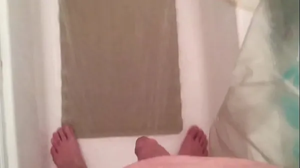 XXX peeing in the shower and other things clips Clips