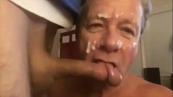 XXX Faggot l loves when men jack off in his face klipleri Klipler