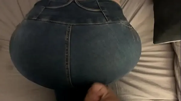 XXX I cum in my wife's pants with a tremendous ass klip Clips