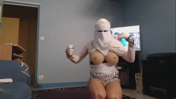 XXX busty muslim female クリップ クリップ