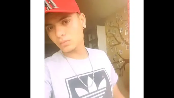 XXX Chileno mostrando pico مقاطع مقاطع