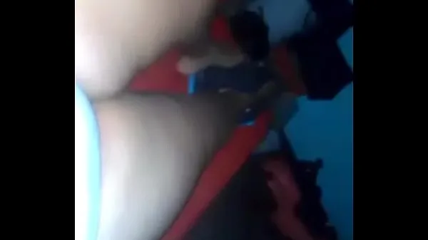 XXX Chubby Guatemalan fingering her vagina クリップ クリップ