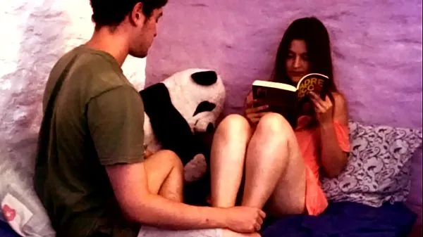 XXX My girlfriend wanted to study and it was so hot that I bathed her in cum क्लिप क्लिप्स