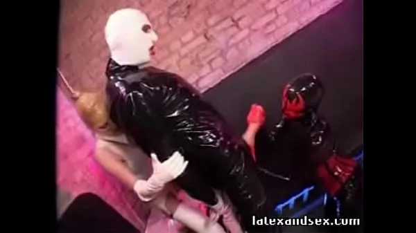 XXX Latex Angel and latex demon group fetish clips Clips