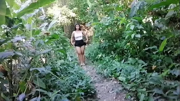 XXX de paseo con mi amiga en plena selva 클립 클립