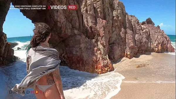 XXX Horny hot babe wants to fuck in Praia Publica Famosa - Dread Hot klipy klipy