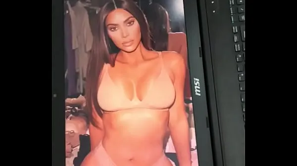 XXX Kim K cumtribute klip Klip