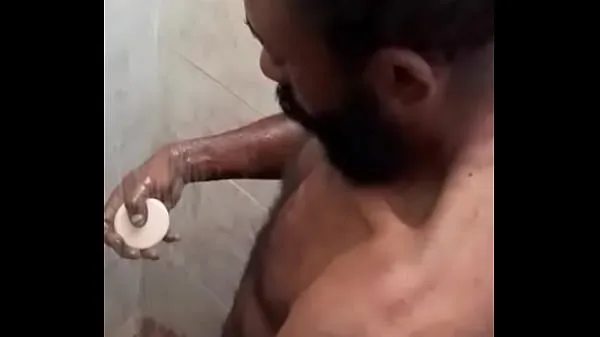 XXX The beggar taking a bath to fuck klipy klipy