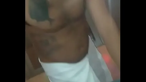 XXX Exibindo a piroca pulsando para a Cliente,como ela pediu no vídeo anterior. Não esqueça de conferir o outro após curtir este. Paz e amor مقاطع مقاطع