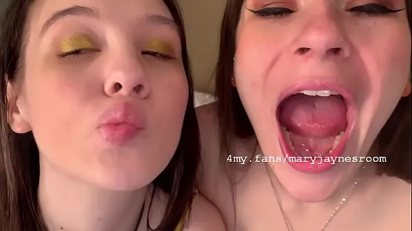 XXX Mouth Fetish - Ziva Fey e Mewchii Fey Mouth, parte 6, vídeo 1 clipes Clipes