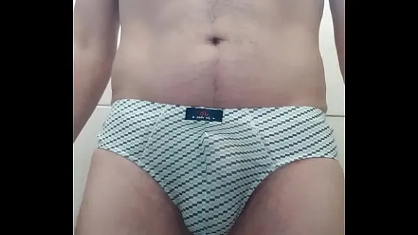 XXX Wetting in underwear κλιπ Κλιπ