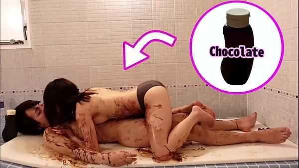 XXX Chocolate slick sex in the bathroom on valentine's day - Japanese young couple's real orgasm klipek klipek