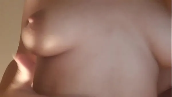 XXX I love how my boobs bounce at night klip Clips