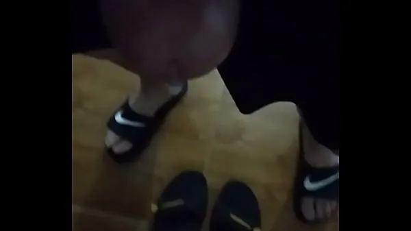 XXX Handjob with cum in the sandal 클립 클립