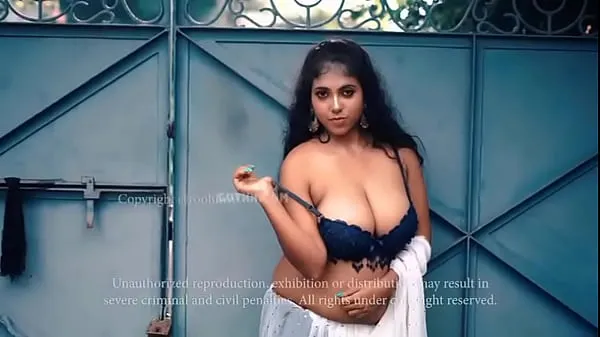 XXX Desi Hot Bhabhi Roohi 17 – Naari Magazine Hot Beauty Modelling clips Clips
