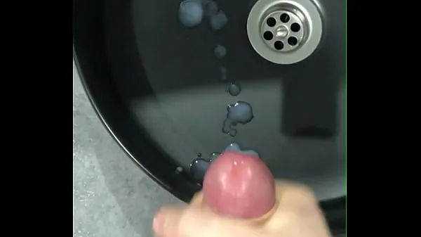 XXX Jerking off a BIG dick in the bathroom! Finished with moans! Lots of CUM! Muscular straight guy کلپس کلپس