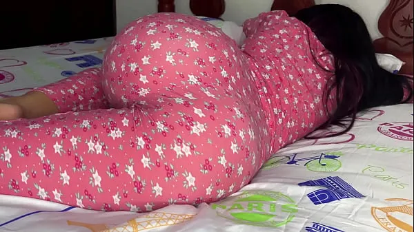 XXX I can't stop watching my Stepdaughter's Ass in Pajamas - My Perverted Stepfather Wants to Fuck me in the Ass کلپس کلپس
