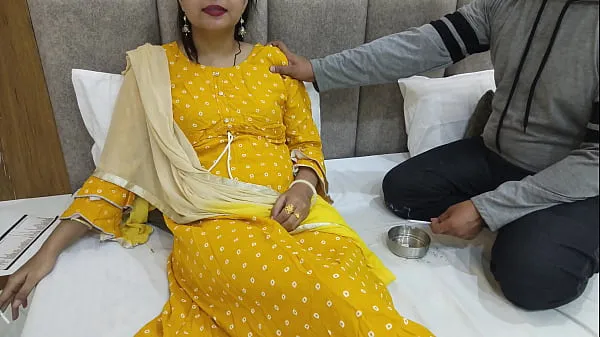 XXX Desiaraabhabhi - Indian Desi having fun fucking with friend's mother, fingering her blonde pussy and sucking her tits مقاطع مقاطع