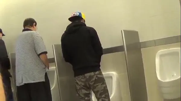 XXX Hot Gay teens having fun in Public bathroom مقاطع مقاطع