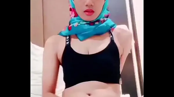 XXX Hijab shemale Indonesia derry posnetki Posnetki